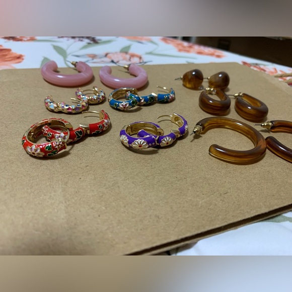 Lot of 8 assorted earrings - Picture 2 of 4